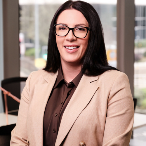 <b>Emma Armstrong<br/>Empro Business Group Ltd</b><br/><br/>Emma Armstrong is the Director of Empro Business Group Ltd, a Birmingham-based SME specialising in strategic, operational, and technological solutions for the commercial real estate and facilities sector. Founded in 2018, Empro has expanded under Emma's visionary leadership, creating three subsidiaries: Empro Consultants, Empro Talent, and Empro Technology. Emma champions diversity, inclusion, and sustainability, making significant strides in a male-dominated industry. Her leadership style, characterised by authenticity, transparency, and innovation, has driven Empro’s success and growth. Emma's dedication extends beyond business, as she actively supports women in FM and raises awareness for important causes.