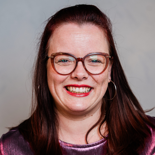 <b>Sammy White<br/>Genio</b><br/><br/>Learning Projects Lead at Genio, Sammy blends teaching expertise with edtech innovation. She leads research, course design, and product development, and is a TechWomen100 winner and UK Tech influencer.